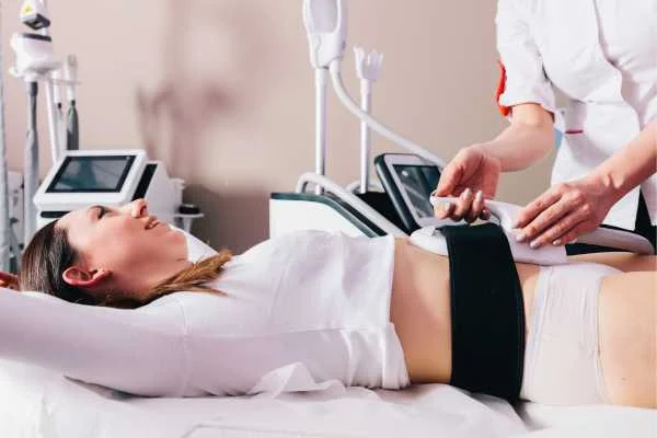 woman having body sculpting to help improve her body image and her mental health Paisley