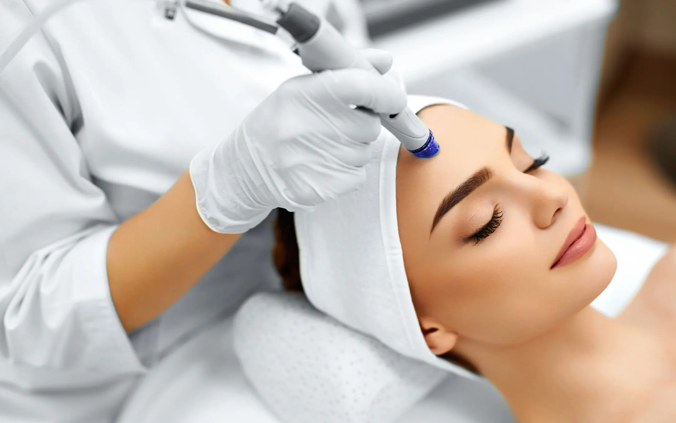 What Is Collagen Lift Therapy and How Can It Help Ageing, Loose Skin Paisley?